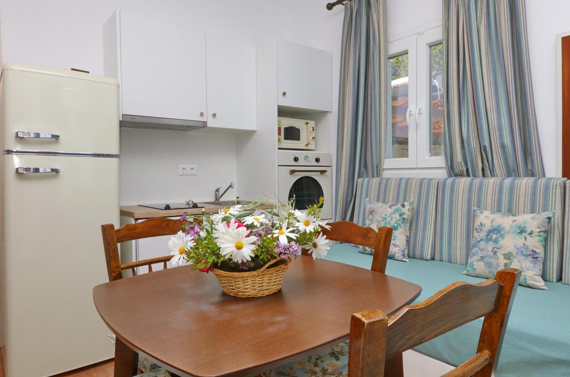 סקופלוס טאון Liagka Villa מראה חיצוני תמונה